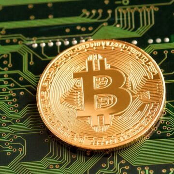 Bitcoin: cosa c’è dietro le criptovalute