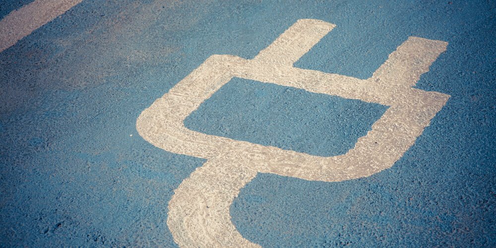 Auto elettrica, l’Europa non prende la scossa