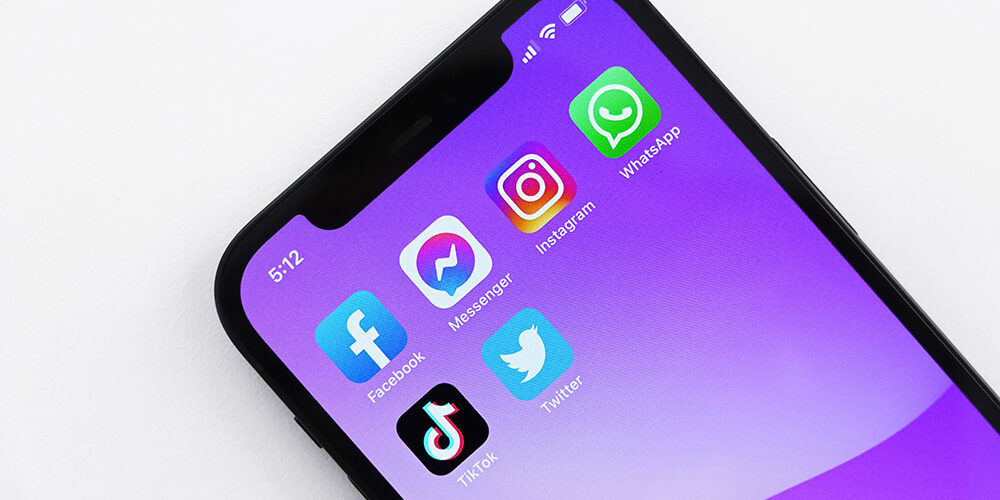 Gioventù bruciata? Sui social la gioventù è bruciante