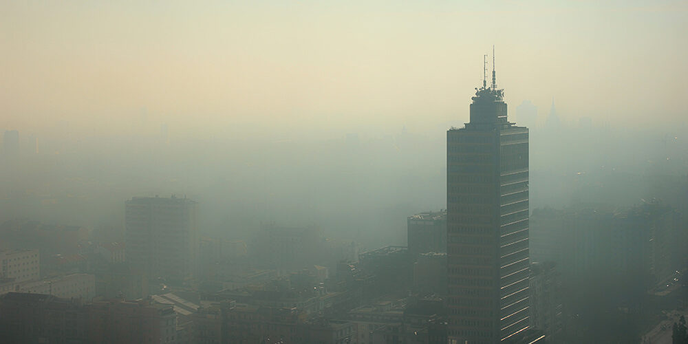 Che brutta aria tira in città