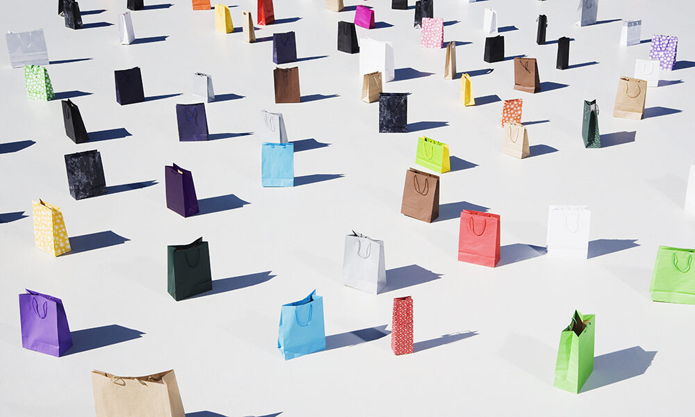 Consumismo addio: non attrae più i giovani