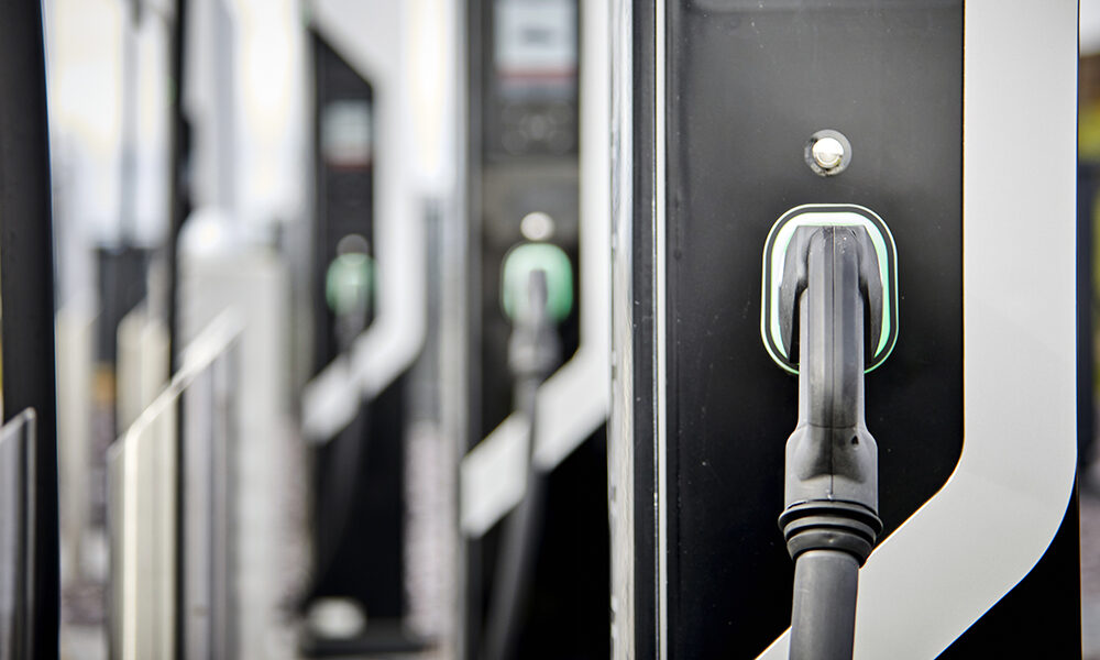 Auto elettrica: cercasi ricarica