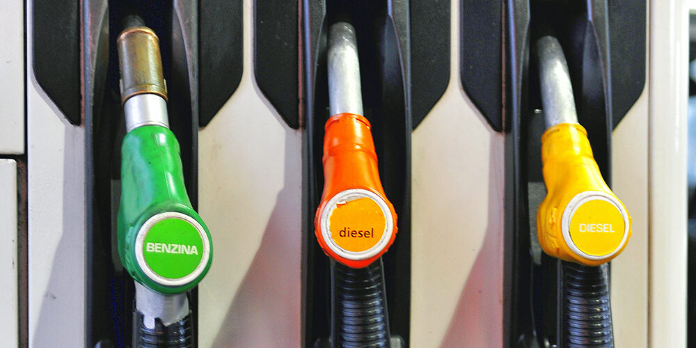 Ecodriving: tutti i trucchi per viaggiare sicuri e consumare poco