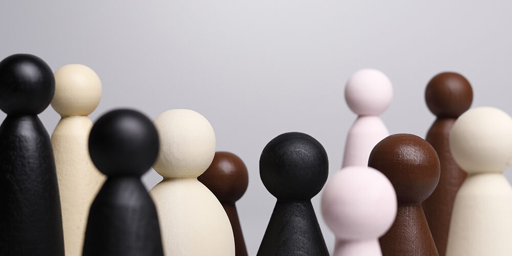 Alla ricerca di un centro di gravità permanente