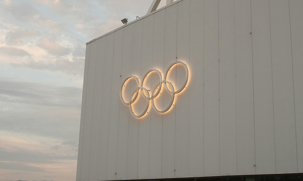 Sport e politica, da Città del Messico 1968 a Milano-Cortina: quando il podio diventa protesta