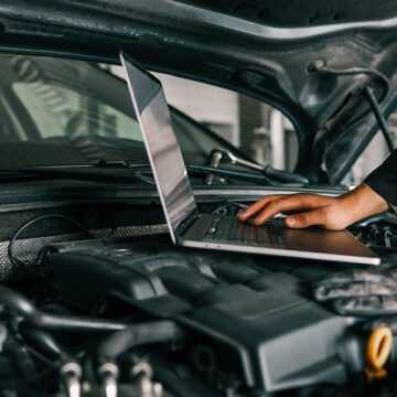 Perché le auto moderne sono diventate più difficili da riparare